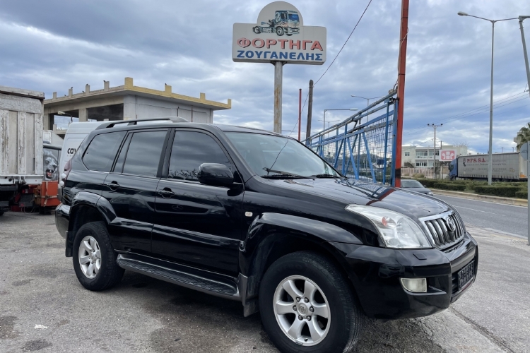 Toyota Land Cruiser 